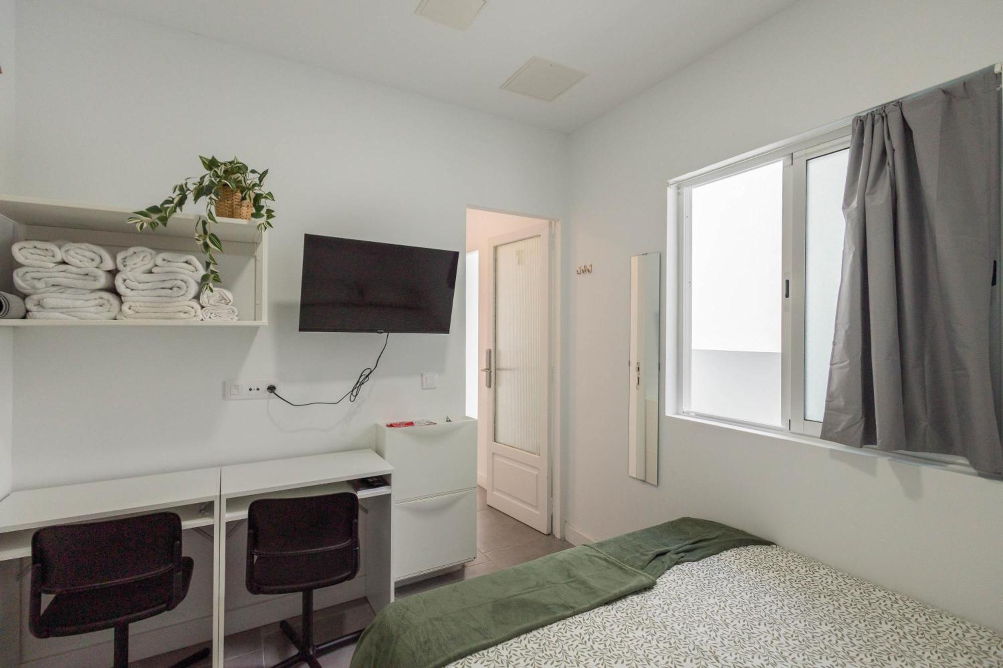 Coliving Mol-Terrace, En-Suite Bathroom, Fridge & Tv Las Palmas / Gran Canaria Exterior foto