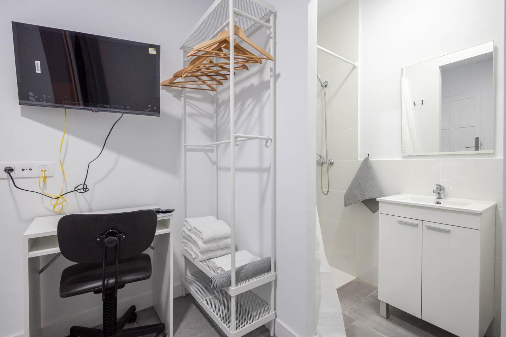Coliving Mol-Terrace, En-Suite Bathroom, Fridge & Tv Las Palmas / Gran Canaria Exterior foto